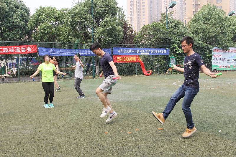 跳绳2.jpg